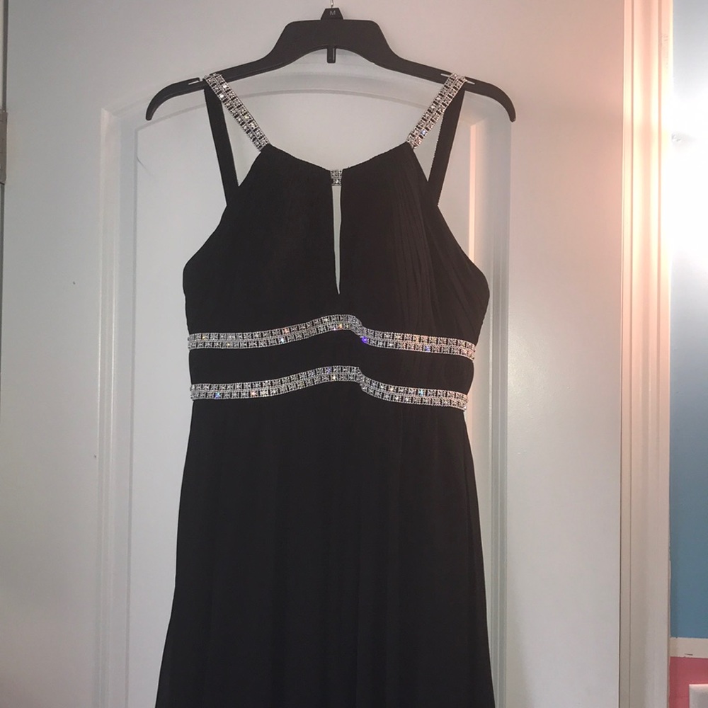 Bill Levkoff Black Formal Dress (long)